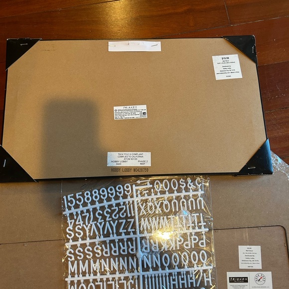 Wall decor “Friends” - Picture 4 of 4